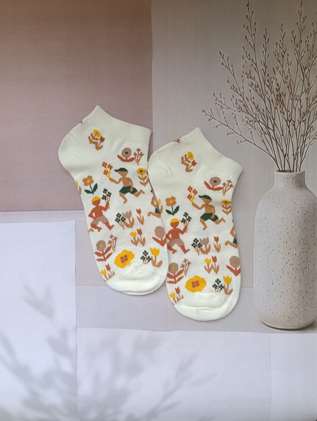 جوراب زنانه مچی طرح آدم رومی و گل ماکسیو (MOXIAO)